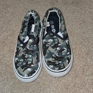 Kids Camouflage Slip-On Shoes